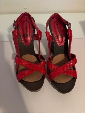 ANDREA FENZI Red Patent Crisscross Heeled Sandals